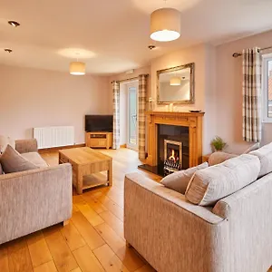  Holiday home Letaway - Dove